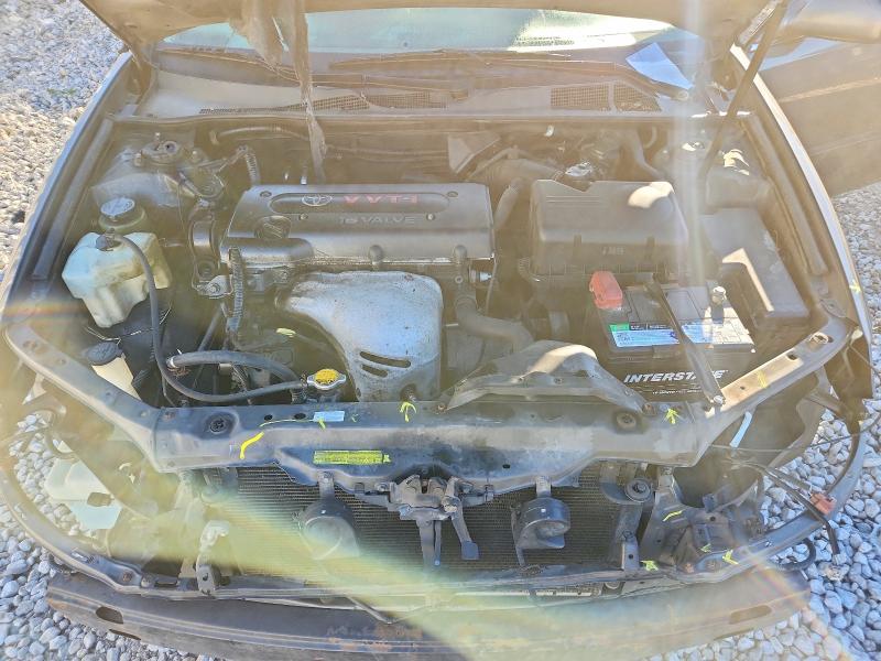 Снимка 11 от търг – 2004 TOYOTA CAMRY с VIN 4T1BE32KX4U830585