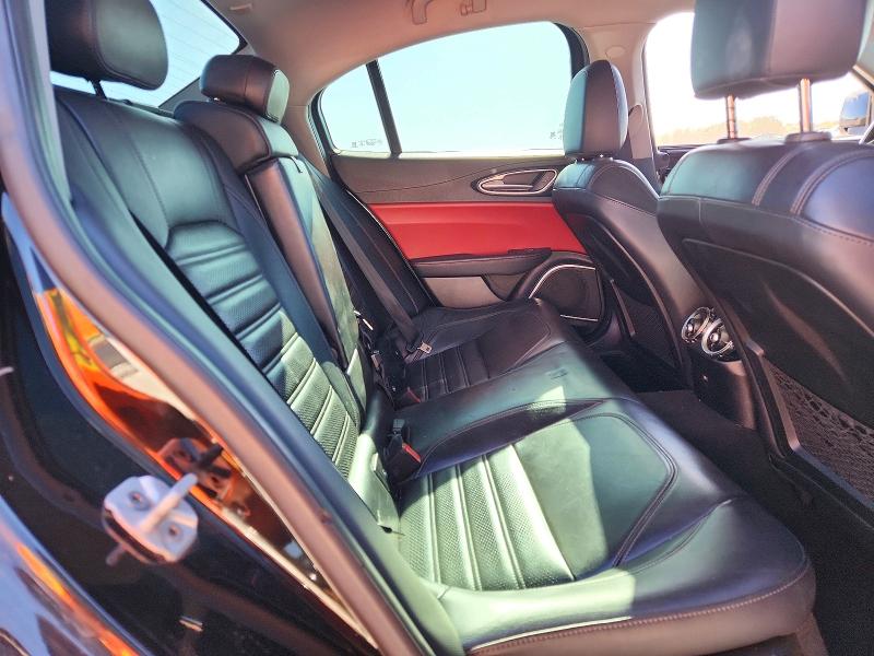 Снимка 10 от търг – 2019 ALFA ROMEO GIULIA с VIN ZARFAMAN3K7616218