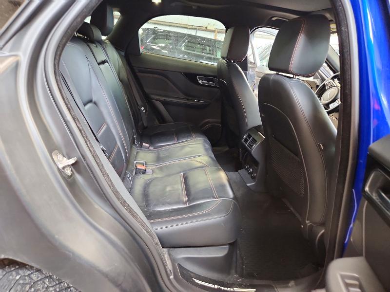 Photo 11 from auction – 2018 JAGUAR F-PACE with VIN SADCK2EV3JA245060