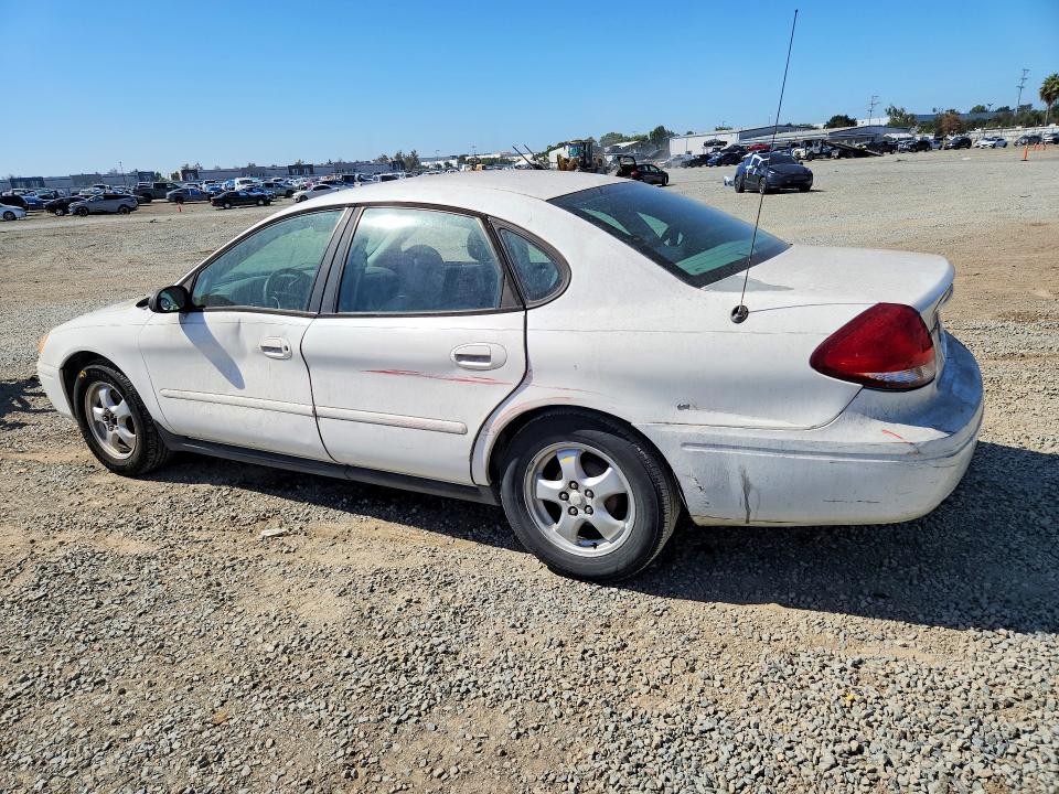 Zdjęcie 2 z aukcji – 2005 FORD TAURUS z VIN 1FAFP532X5A124154