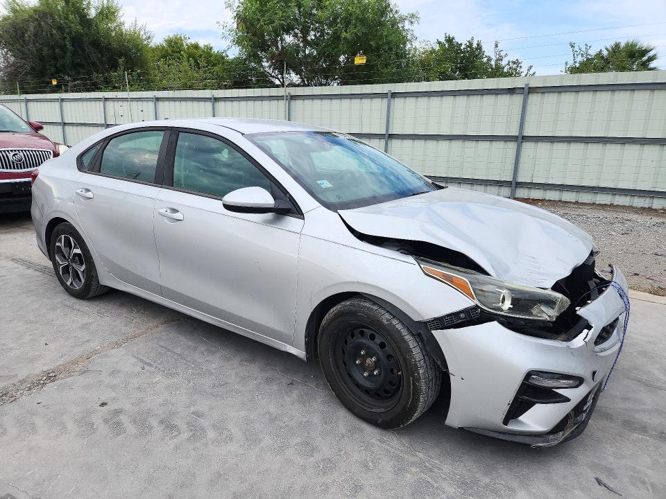 صورة رقم 4 من المزاد - 2019 KIA FORTE مع VIN 3KPF24AD9KE136893