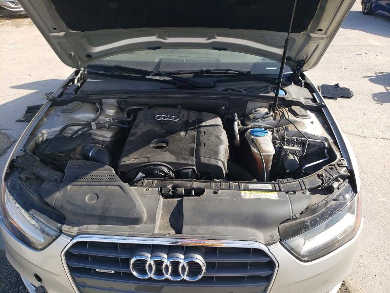 Снимка 11 от търг – 2014 AUDI A4 с VIN WAUBFAFL3EN023603
