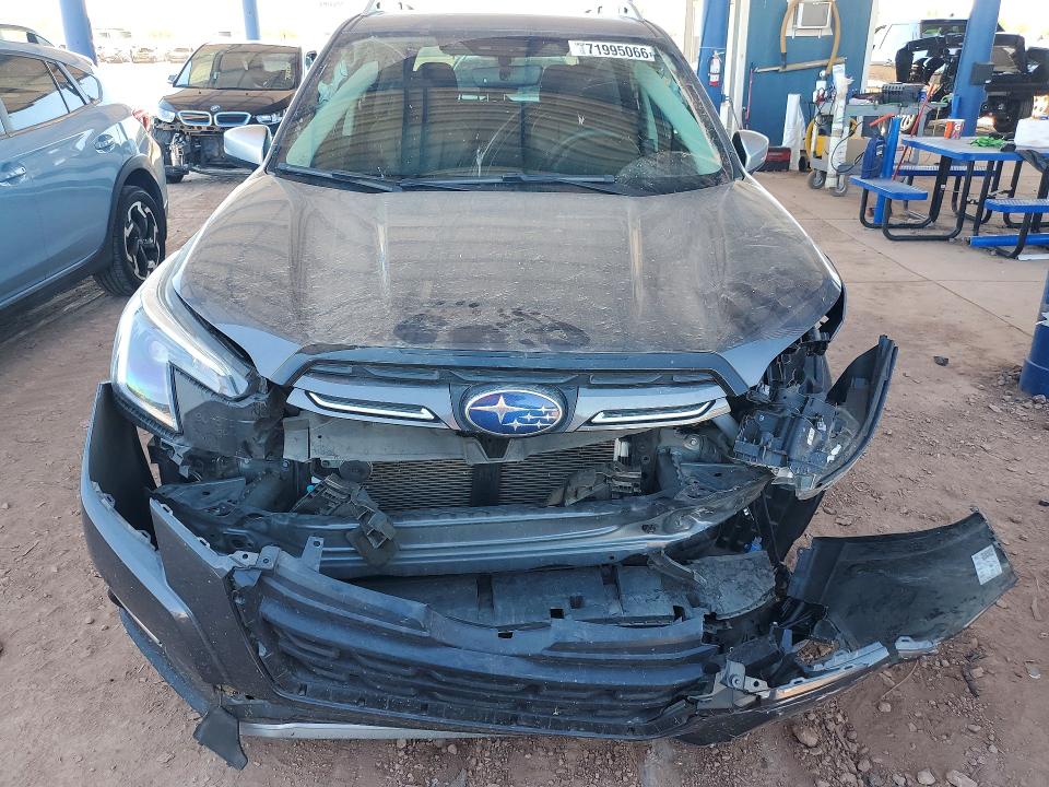 Снимка 5 от търг – 2022 SUBARU FORESTER с VIN JF2SKARC6NH529484