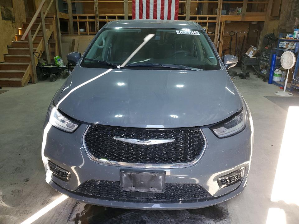 Фото 5 с аукциона – 2023 CHRYSLER PACIFICA с VIN 2C4RC1L79PR618057