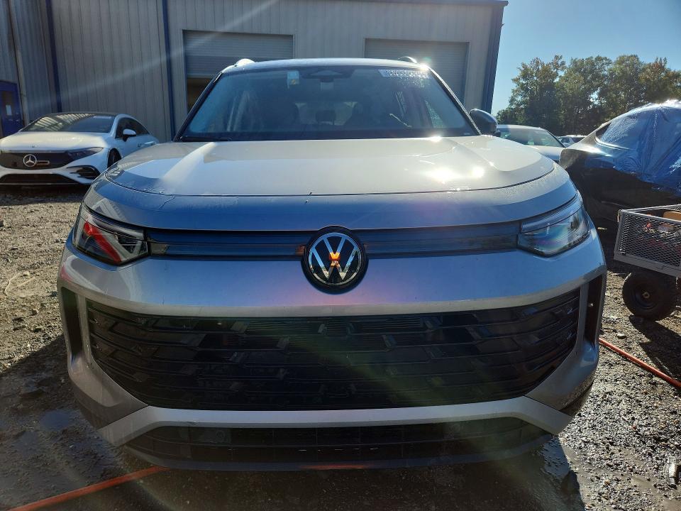 Photo 5 from auction – 2026 VOLKSWAGEN TIGUAN with VIN 3VVFR7RMXTM073510