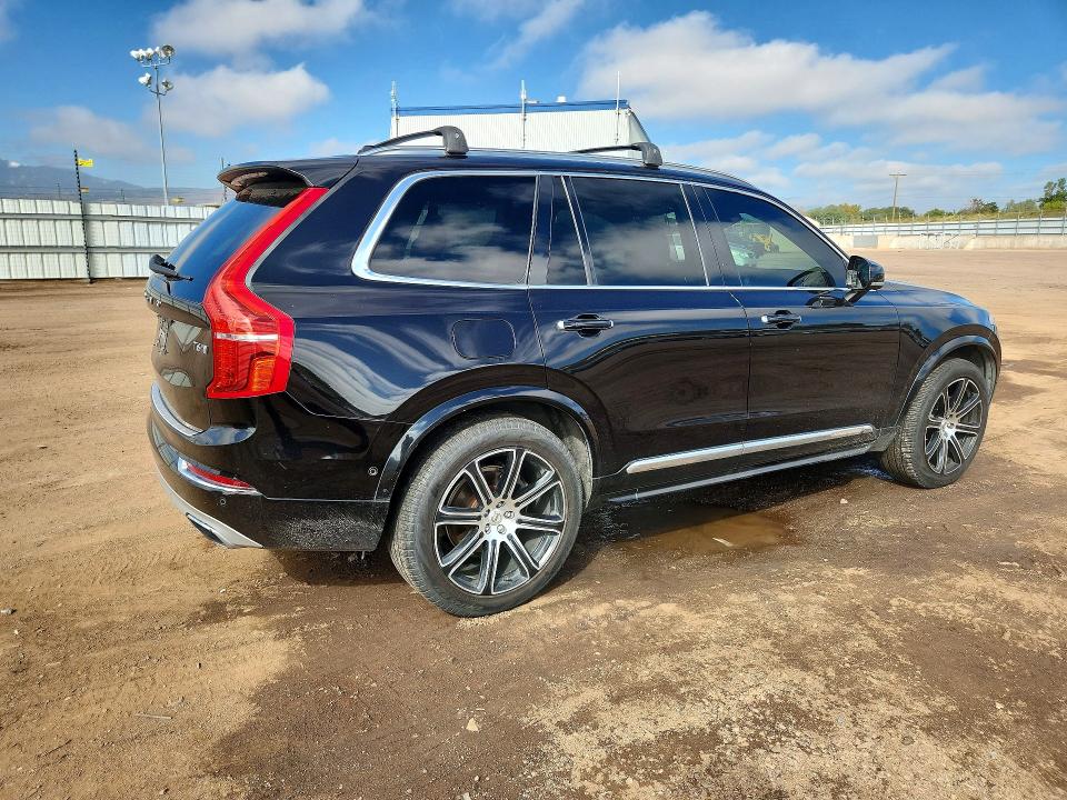 Photo 3 from auction – 2016 VOLVO XC90 with VIN YV4A22PL7G1062748