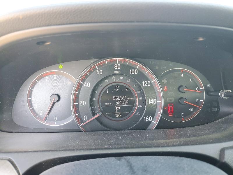 Снимка 9 от търг – 2017 HONDA ACCORD с VIN 1HGCR2F53HA244024