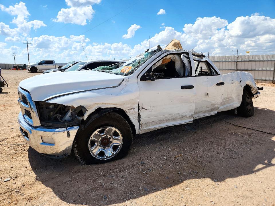 RAM 2500 2017 с VIN 3C6UR5HL4HG589359 - Снимка от търг