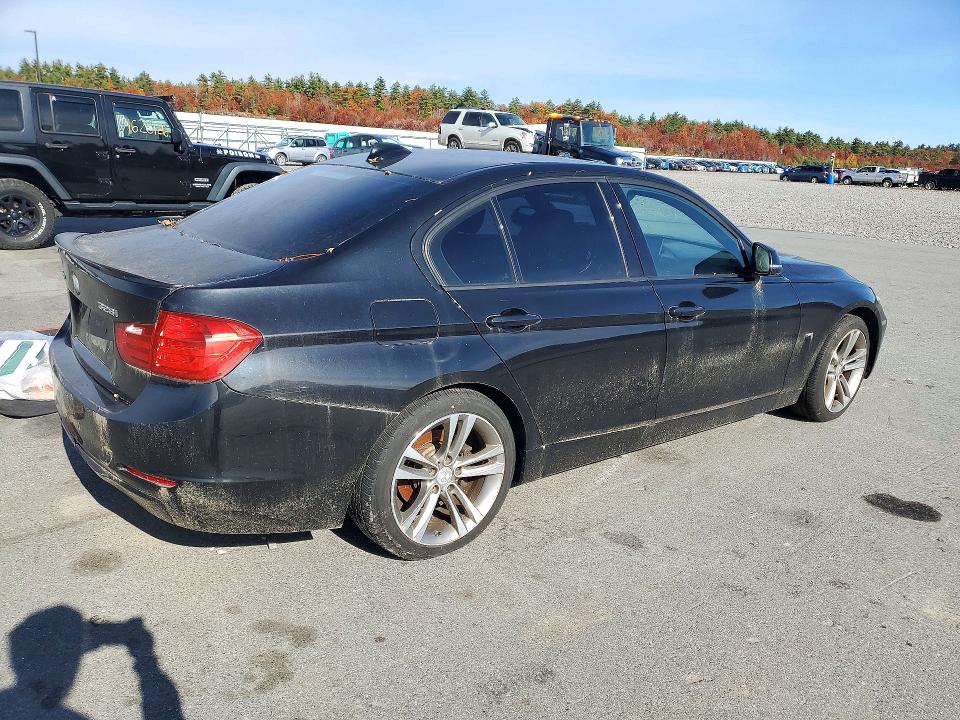 Photo 3 from auction – 2014 BMW 328 with VIN WBA3B5C57EP542221