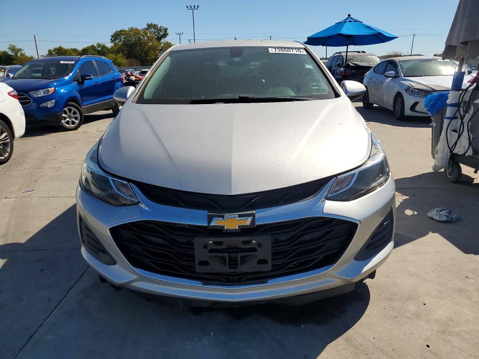 Снимка 5 от търг – 2019 CHEVROLET CRUZE с VIN 3G1BE6SM2KS544274