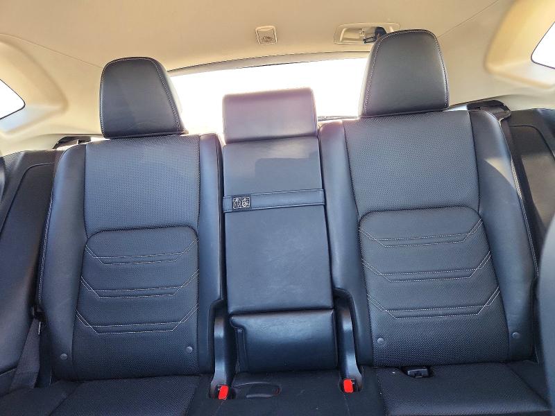 Photo 10 from auction – 2015 LEXUS NX with VIN JTJYARBZXF2015471