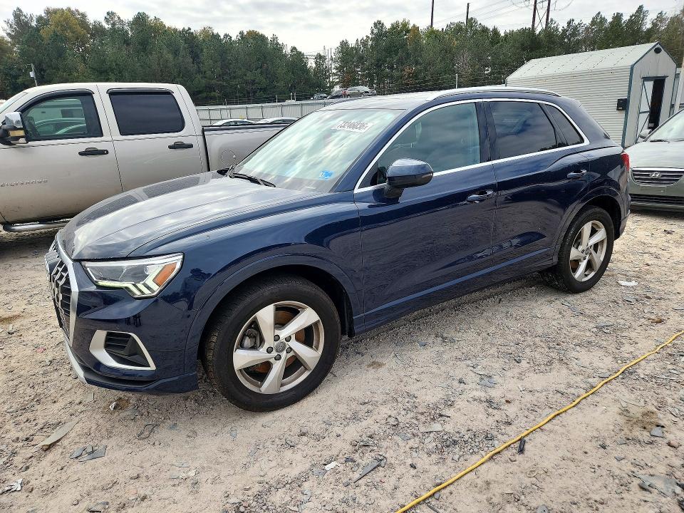 AUDI Q3 2020 с VIN WA1BECF35L1114159 - Снимка от търг