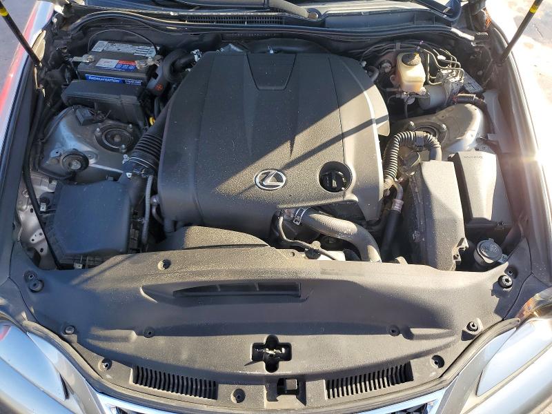 Снимка 11 от търг – 2015 LEXUS IS с VIN JTHBF1D25F5073416