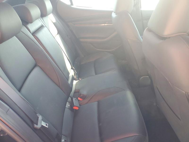 Снимка 10 от търг – 2024 MAZDA 3 с VIN JM1BPAKM8R1710619