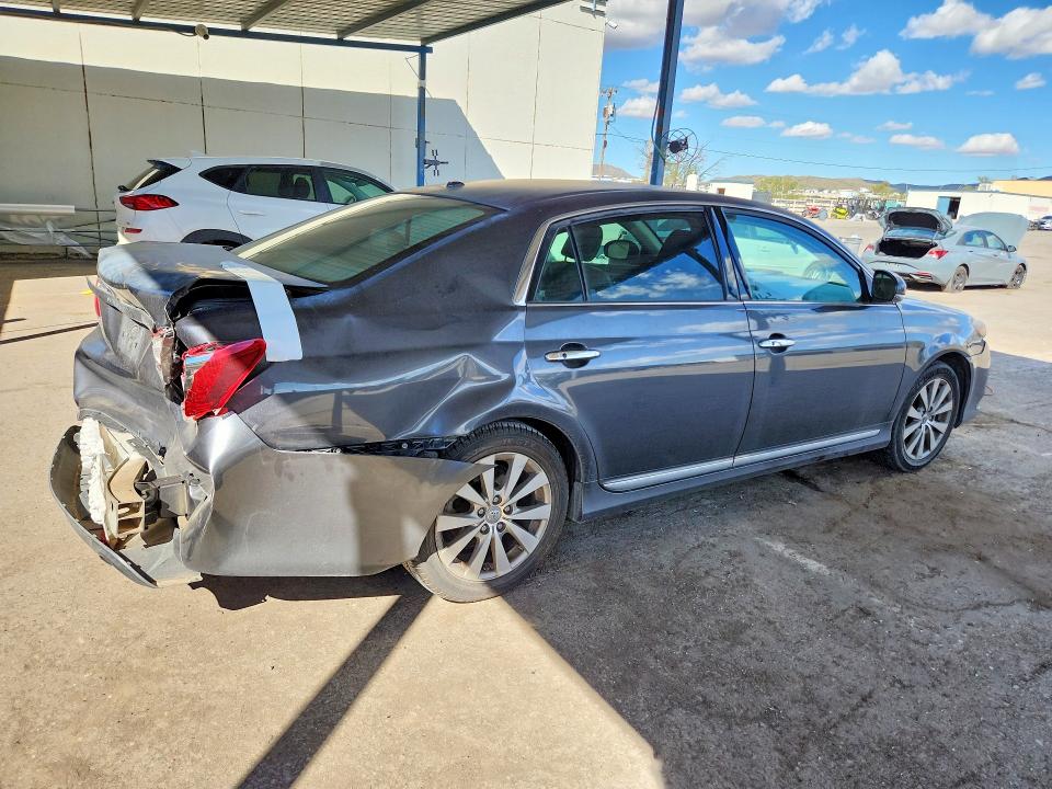 Снимка 3 от търг – 2011 TOYOTA AVALON с VIN 4T1BK3DB9BU376347