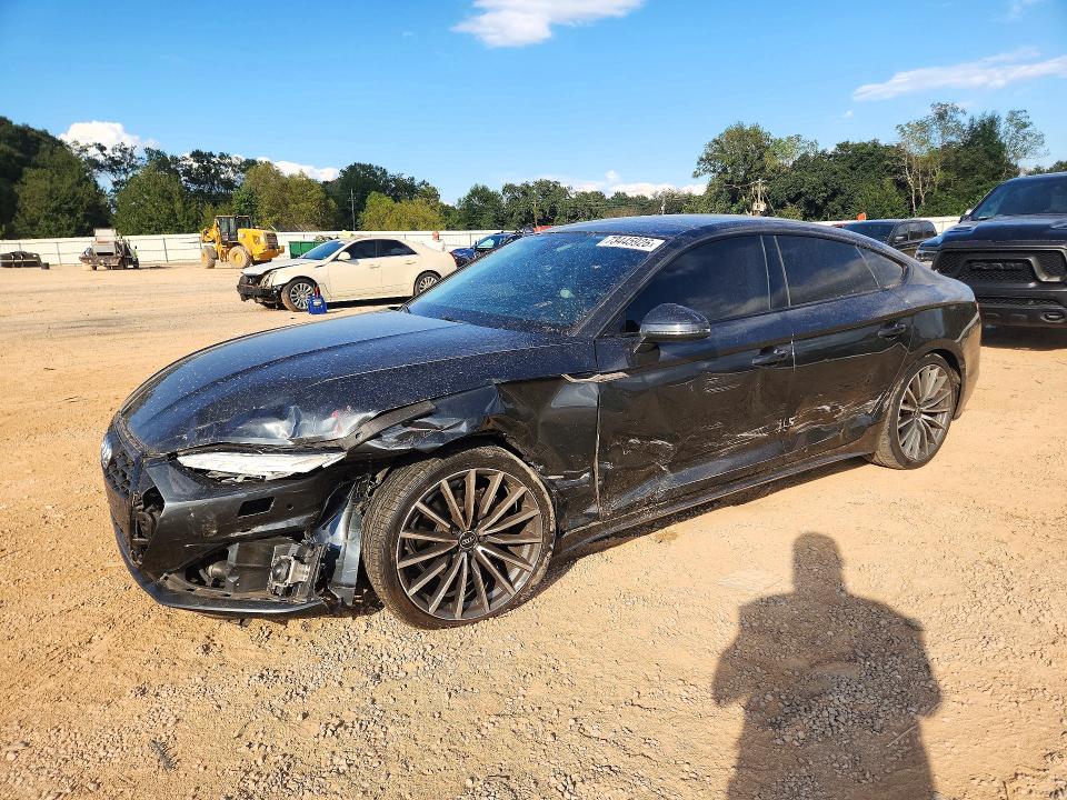 AUDI A5 2022 с VIN WAUBBCF54NA003246 - Снимка от търг