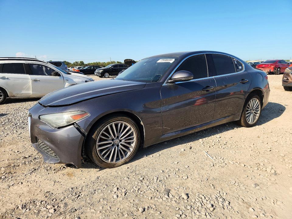 ALFA ROMEO GIULIA 2017 with VIN ZARFAEEN3H7556921 - Photo from auction