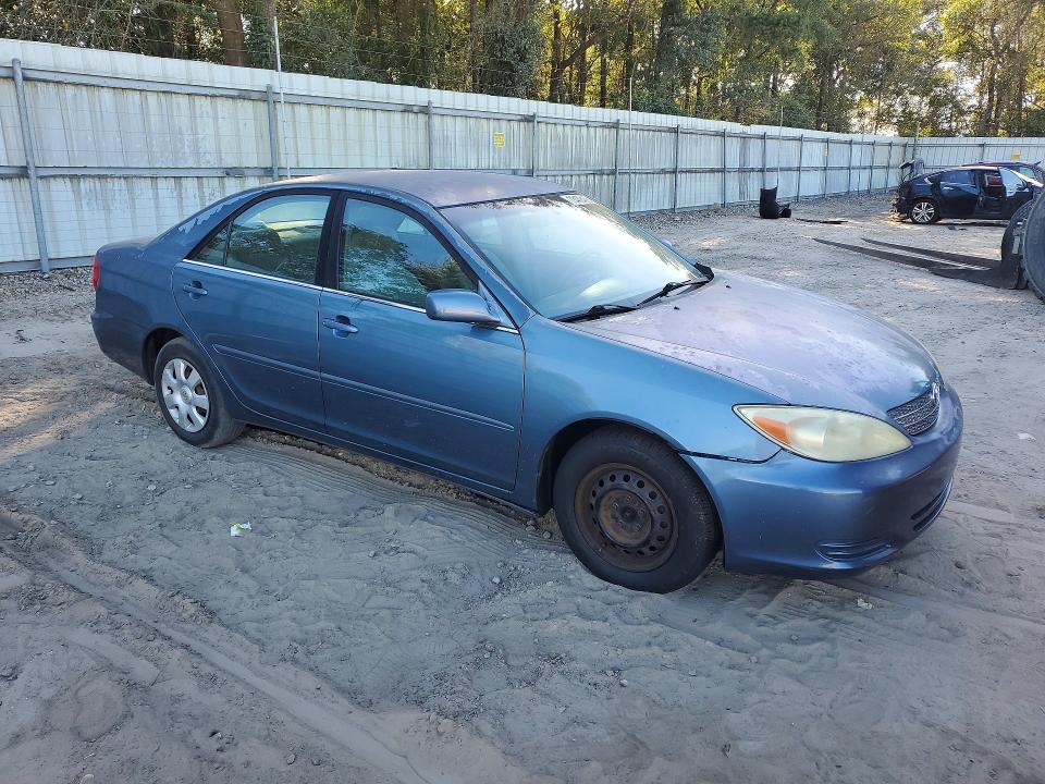 Photo 4 from auction – 2003 TOYOTA CAMRY with VIN 4T1BE32K43U669522