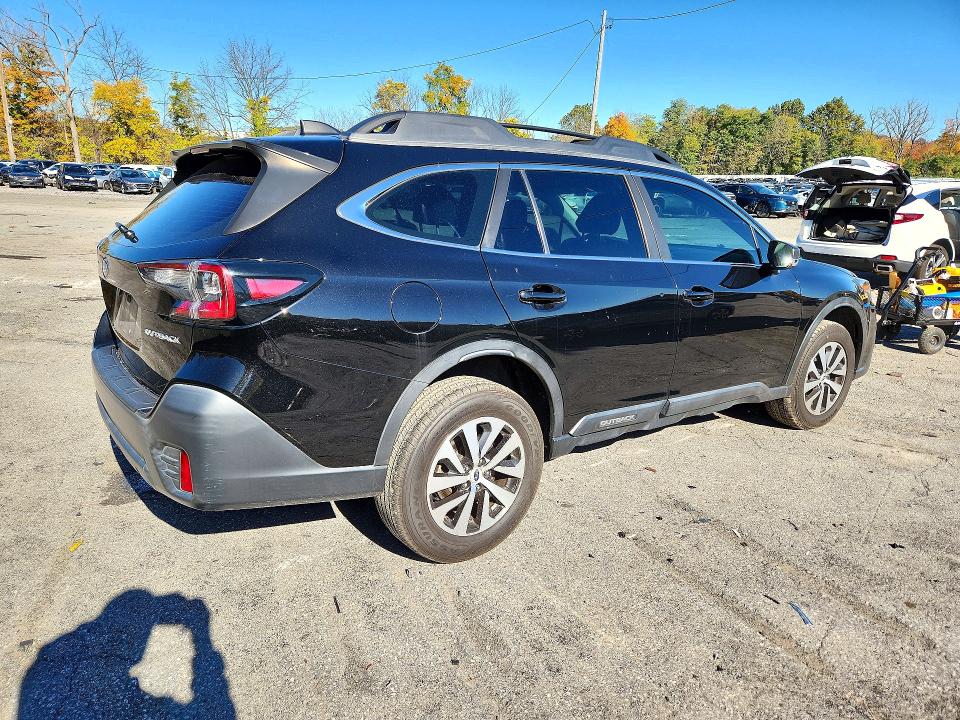 Снимка 3 от търг – 2022 SUBARU OUTBACK с VIN 4S4BTAAC7N3132513