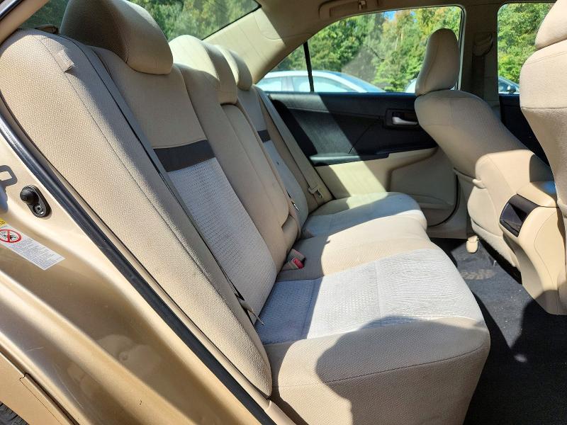 Снимка 10 от търг – 2012 TOYOTA CAMRY с VIN 4T1BF1FK0CU056115