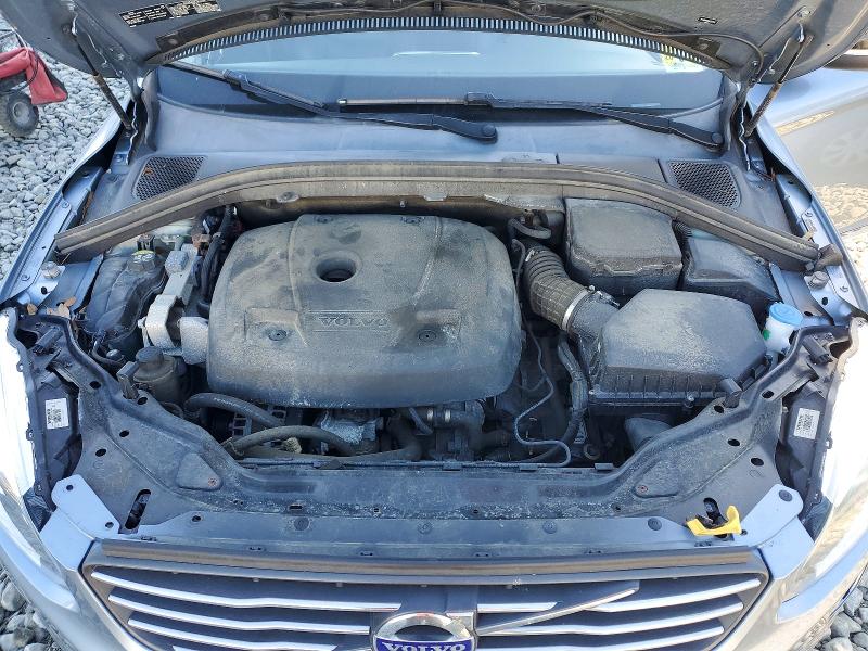 Фото 12 с аукциона – 2017 VOLVO XC60 с VIN YV449MRRXH2225779