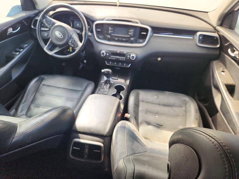 Photo 8 from auction – 2016 KIA SORENTO with VIN 5XYPH4A59GG001659