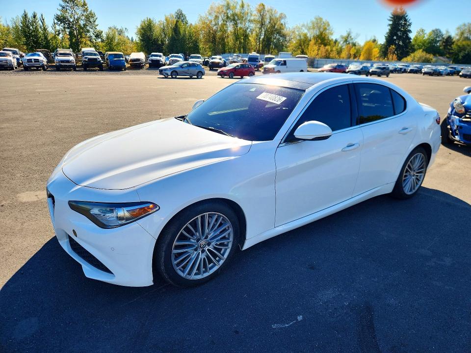 ALFA ROMEO GIULIA 2017 with VIN ZARFAECN9H7536501 - Photo from auction