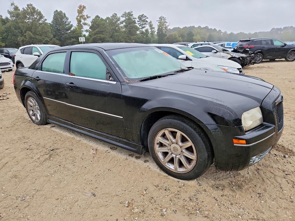 Foto 4 de la subasta – 2009 CHRYSLER 300 con VIN 2C3KA53V49H635052