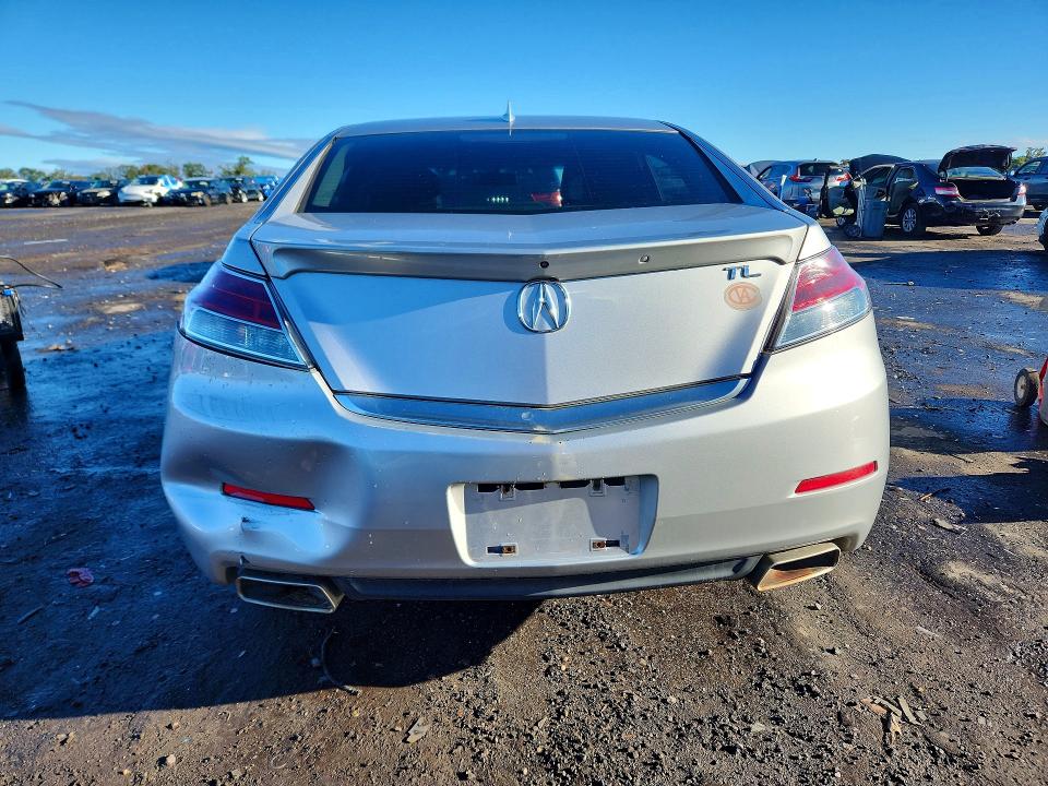 Photo 6 from auction – 2014 ACURA TL with VIN 19UUA8F55EA003530