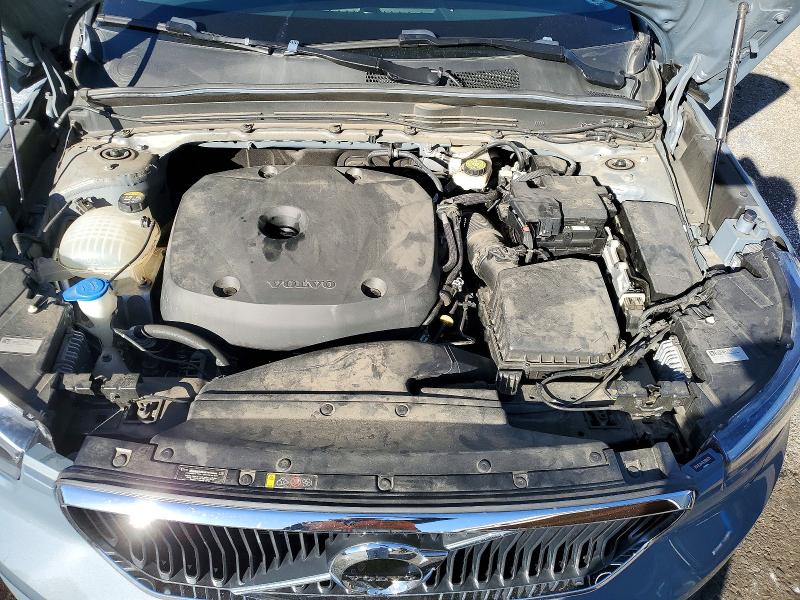 Снимка 11 от търг – 2020 VOLVO XC40 с VIN YV4162UK7L2294674