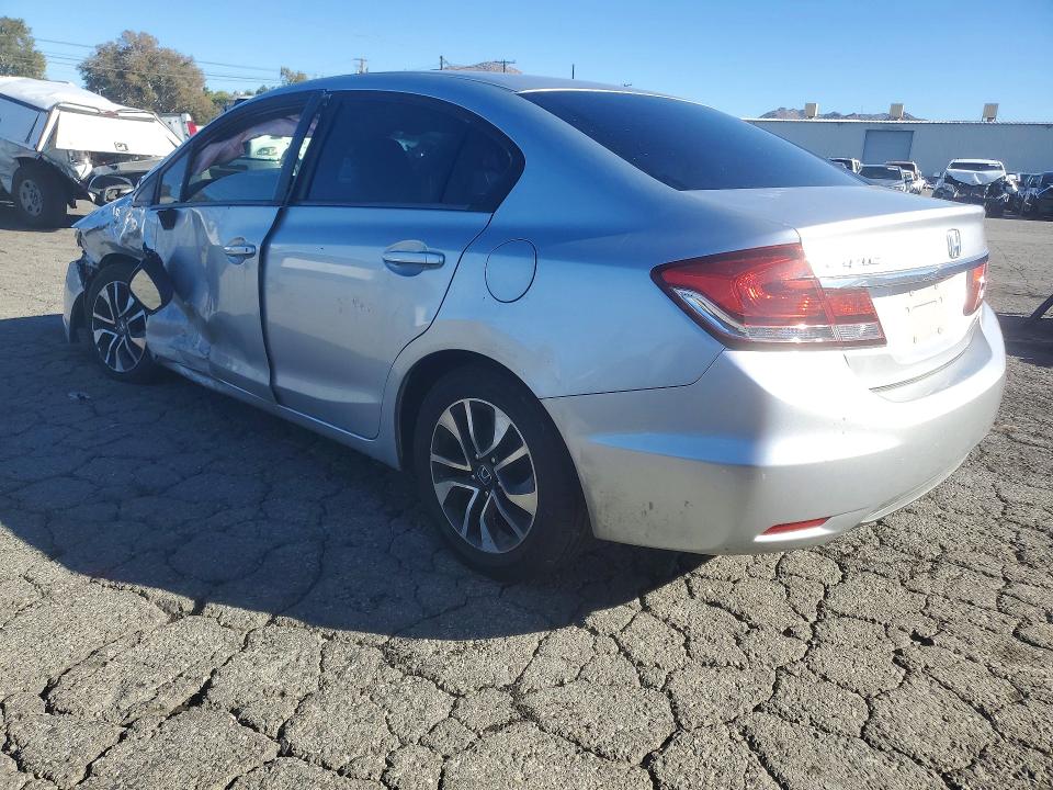 Photo 2 from auction – 2013 HONDA CIVIC with VIN 19XFB2F57DE248701
