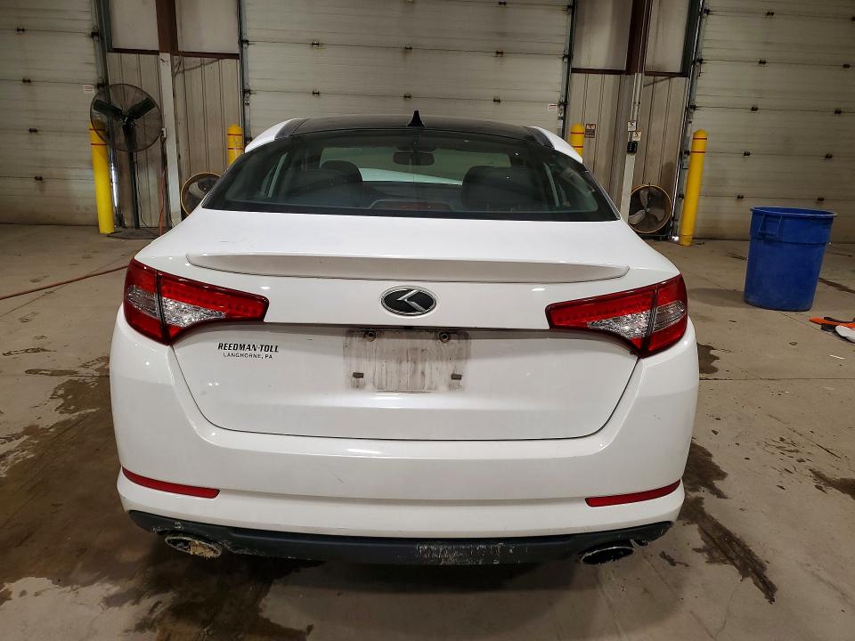 Zdjęcie 6 z aukcji – 2012 KIA OPTIMA z VIN 5XXGR4A65CG076072