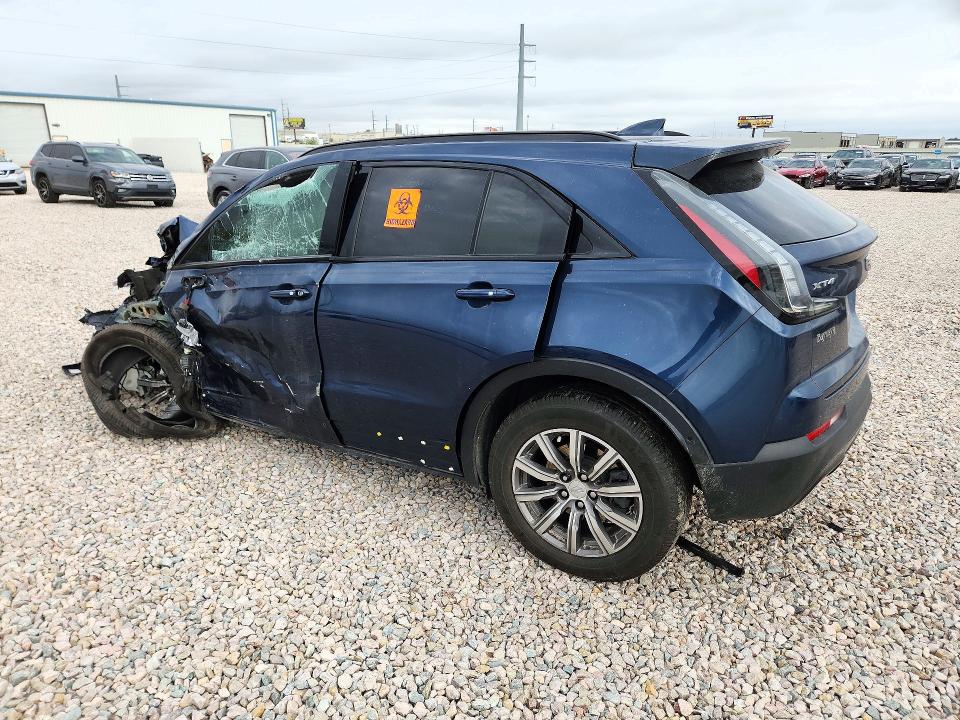 Снимка 2 от търг – 2019 CADILLAC XT4 с VIN 1GYFZER47KF134498