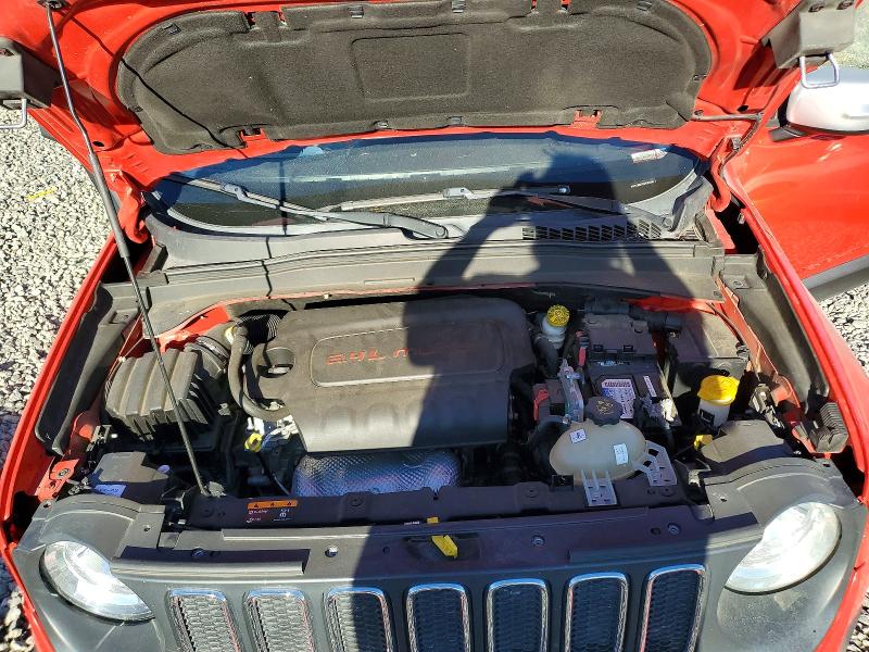 Zdjęcie 12 z aukcji – 2016 JEEP RENEGADE z VIN ZACCJBDT2GPC61306