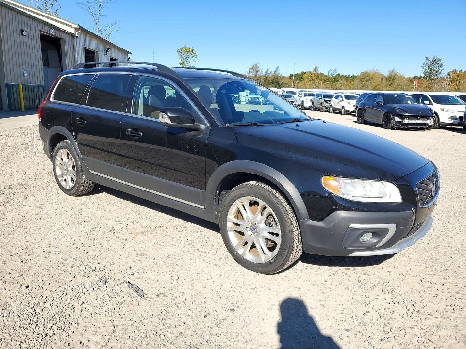 Foto 4 de la subasta – 2016 VOLVO XC70 con VIN YV4612NK7G1249488