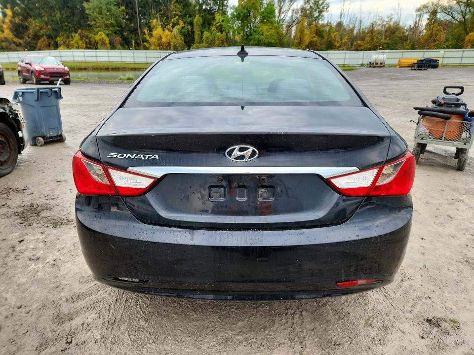 Снимка 6 от търг – 2012 HYUNDAI SONATA с VIN 5NPEB4AC9CH426079
