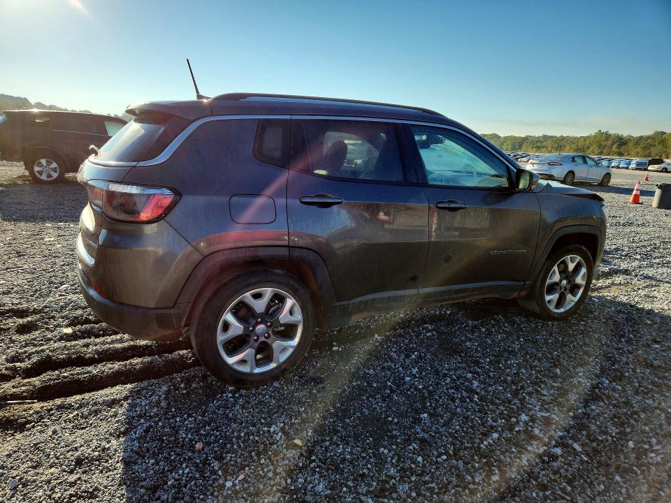 Photo 3 from auction – 2021 JEEP COMPASS with VIN 3C4NJCCB8MT511515