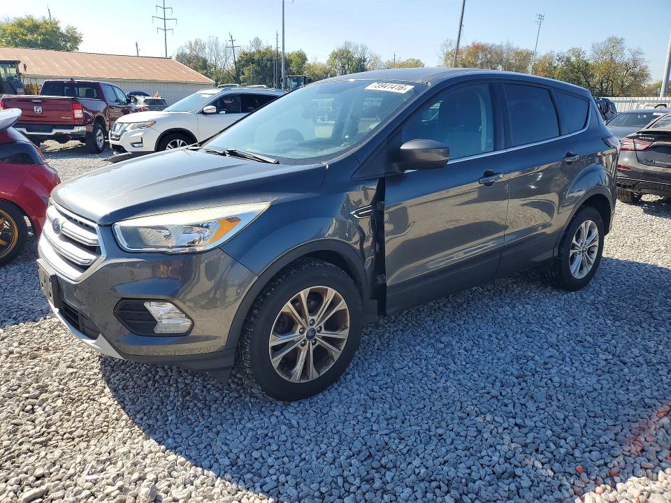 Photo 1 from auction – 2017 FORD ESCAPE with VIN 1FMCU0GD4HUB97488