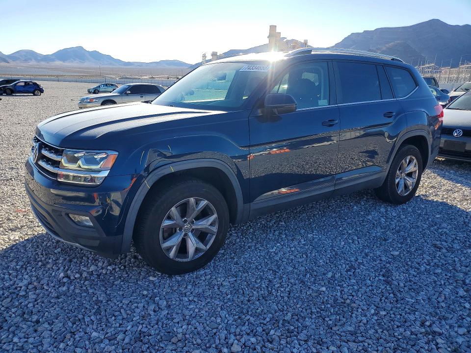 VOLKSWAGEN ATLAS 2018 с VIN 1V2CR2CA0JC561610 - Снимка от търг