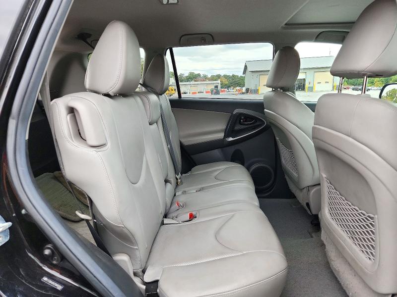 Photo 11 from auction – 2012 TOYOTA RAV4 with VIN 2T3DK4DV2CW083942