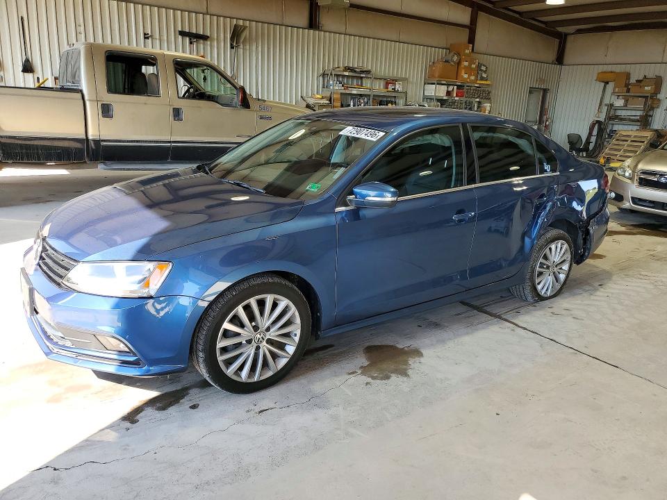 Снимка 1 от търг – 2016 VOLKSWAGEN JETTA с VIN 3VWL07AJ5GM213205