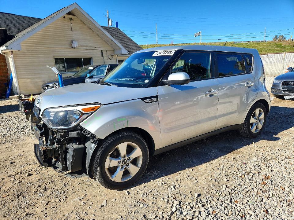KIA SOUL 2018 z numerem VIN KNDJN2A23J7573579 - Zdjęcie z aukcji