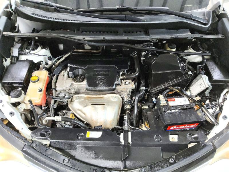 Photo 12 from auction – 2016 TOYOTA RAV4 with VIN 2T3RFREVXGW502261