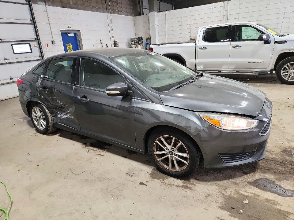 Photo 4 from auction – 2017 FORD FOCUS with VIN 1FADP3F20HL221864