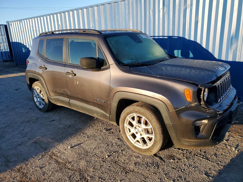 Photo 4 from auction – 2021 JEEP RENEGADE with VIN ZACNJCAB7MPM27211