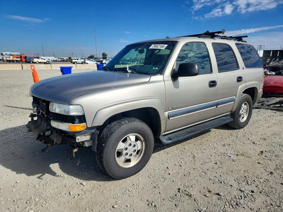 Снимка 1 от търг – 2002 CHEVROLET TAHOE с VIN 1GNEK13Z02J279986