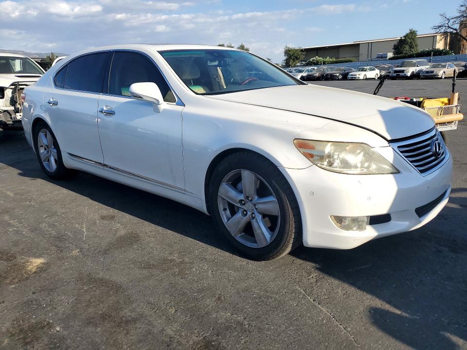 صورة رقم 4 من المزاد - 2011 LEXUS LS مع VIN JTHGL5EF5B5043317