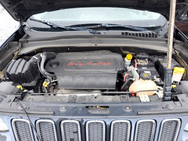 Photo 12 from auction – 2015 JEEP RENEGADE with VIN ZACCJABT6FPC29129