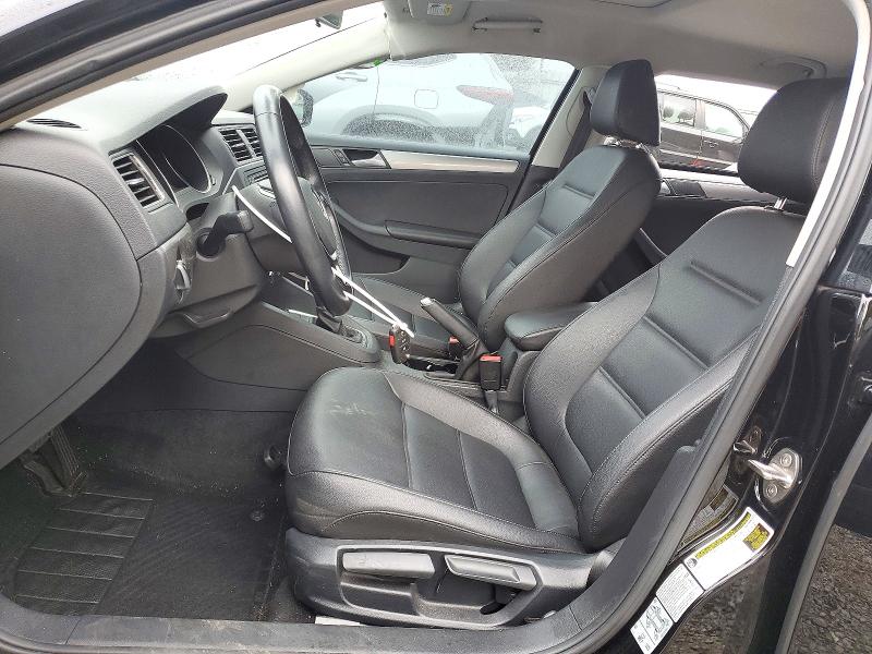 Photo 7 from auction – 2017 VOLKSWAGEN JETTA with VIN 3VWDB7AJ0HM256771