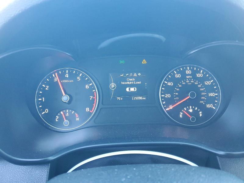 Снимка 9 от търг – 2016 KIA OPTIMA с VIN 5XXGU4L32GG068275